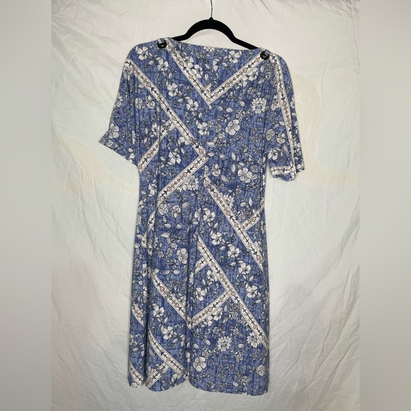 Blue Patterned Dress - Picture 3 of 6